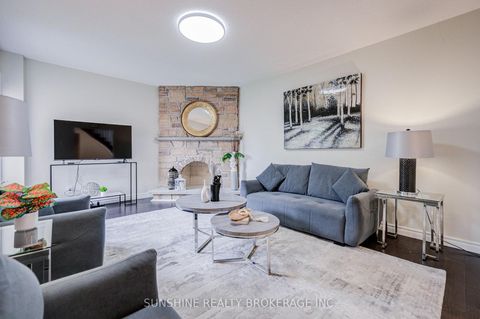 Photo 13 at 23 Parsborough Court, Rouge E11, Toronto