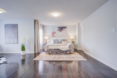 Photo 18 at 23 Parsborough Court, Rouge E11, Toronto
