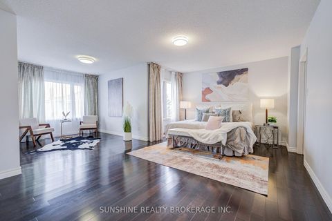 Photo 19 at 23 Parsborough Court, Rouge E11, Toronto