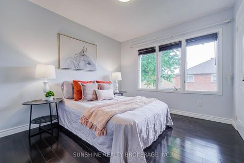 Photo 26 at 23 Parsborough Court, Rouge E11, Toronto