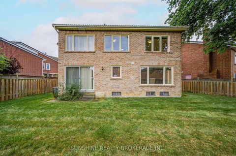 Photo 37 at 23 Parsborough Court, Rouge E11, Toronto