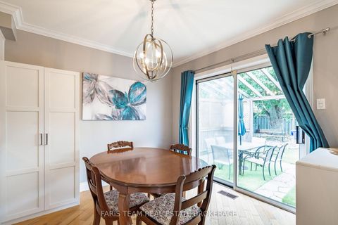 Photo 6 at 36 Red Oak Drive, Holly, Barrie