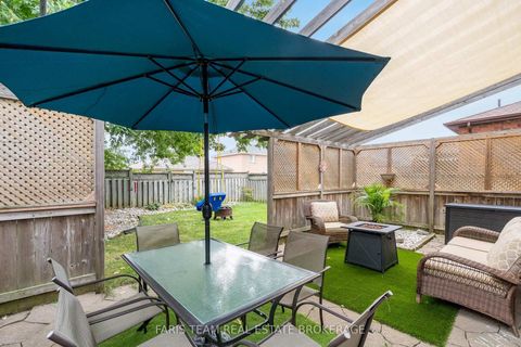 Photo 19 at 36 Red Oak Drive, Holly, Barrie