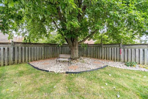 Photo 23 at 36 Red Oak Drive, Holly, Barrie