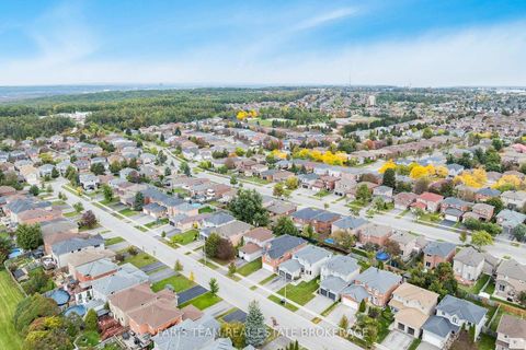 Photo 26 at 36 Red Oak Drive, Holly, Barrie
