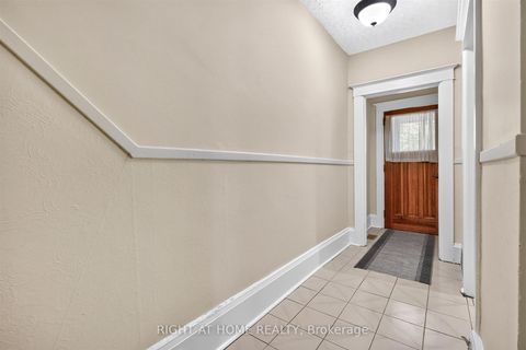Photo 5 at 431 Lansdowne Avenue, Dufferin Grove, Toronto