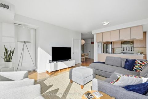 Photo 7 at 1611 - 1 Market Street, Waterfront Communities C8, Toronto