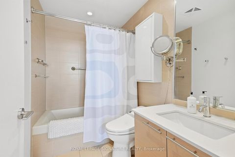 Photo 27 at 1611 - 1 Market Street, Waterfront Communities C8, Toronto