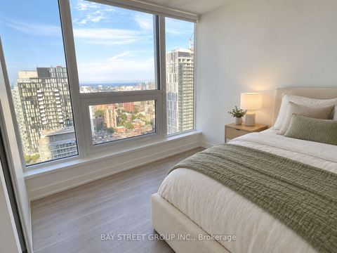 Photo 11 at 4009 - 8 Wellesley Street W, Bay Street Corridor, Toronto