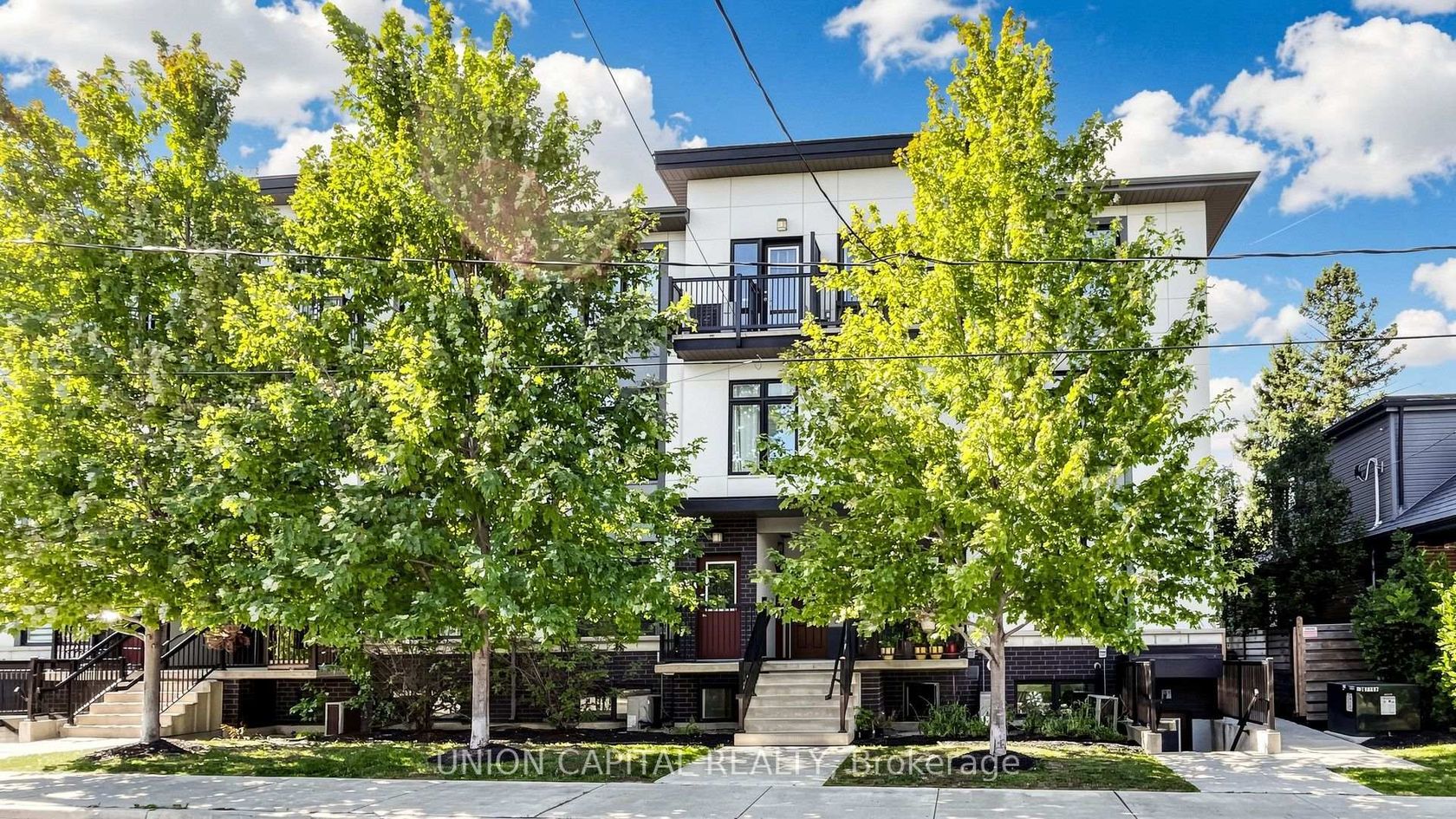 9 - 6 Bicknell Avenue, Eglinton West, Toronto 