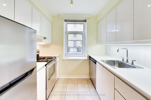 Photo 7 at 103 - 717 Eglinton Avenue W, Forest Hill South, Toronto