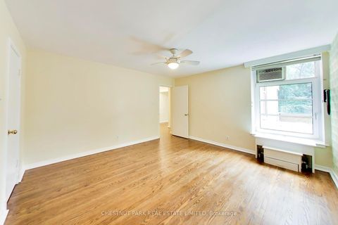 Photo 13 at 103 - 717 Eglinton Avenue W, Forest Hill South, Toronto