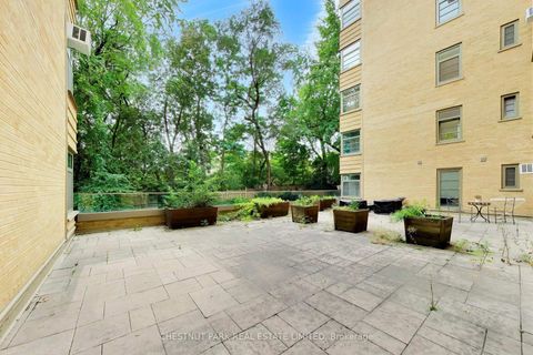 Photo 15 at 103 - 717 Eglinton Avenue W, Forest Hill South, Toronto