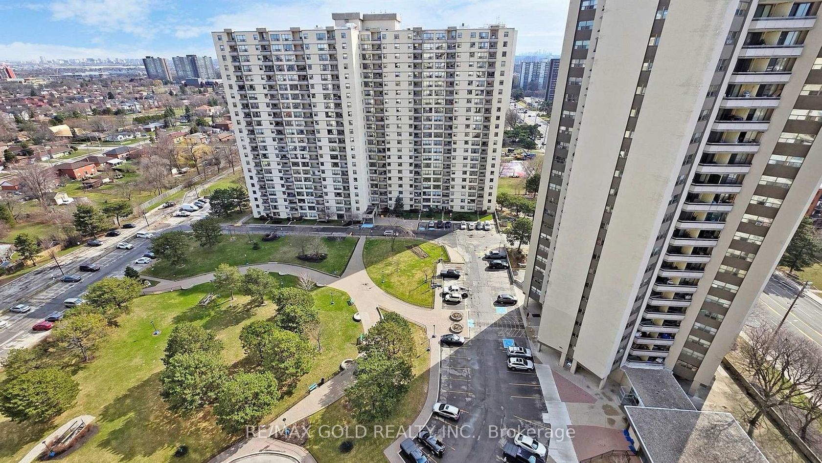 1611 - 390 Dixon Road, The Westway, Toronto 