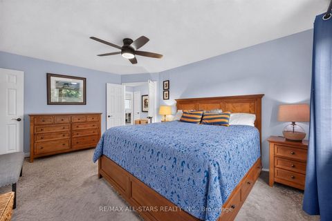 Photo 22 at 31 Country Lane, Painswick South, Barrie