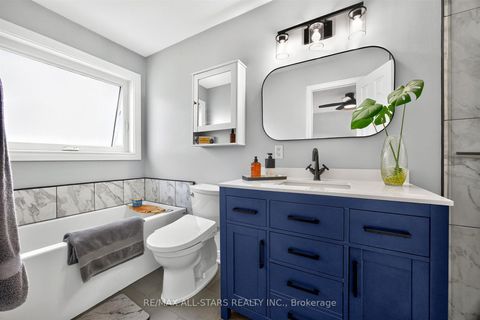 Photo 24 at 31 Country Lane, Painswick South, Barrie