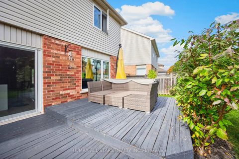 Photo 43 at 31 Country Lane, Painswick South, Barrie