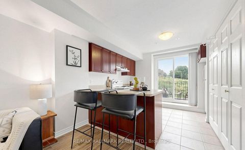 Photo 7 at 106 - 870 Jane Street, Smythe, Toronto