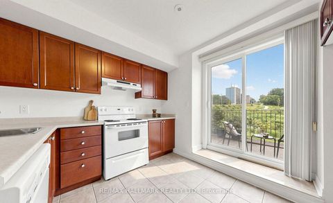 Photo 8 at 106 - 870 Jane Street, Smythe, Toronto