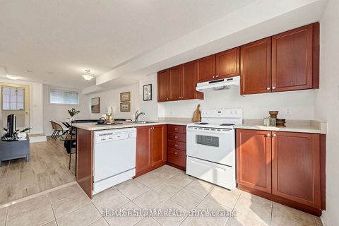 Photo 9 at 106 - 870 Jane Street, Smythe, Toronto