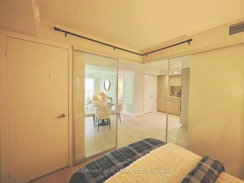 Photo 20 at 2713 - 955 Bay Street, Bay Street Corridor, Toronto