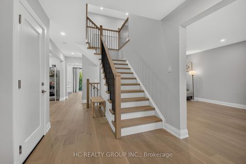 Photo 3 at 26 COUNTRY Lane, Painswick South, Barrie