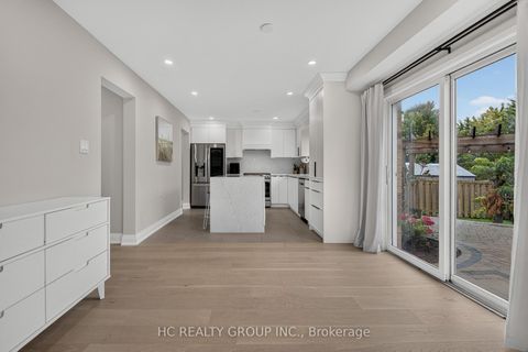 Photo 11 at 26 COUNTRY Lane, Painswick South, Barrie