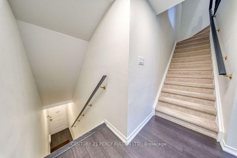 Photo 3 at 304 - 90 Orchid Place Drive, Malvern, Toronto