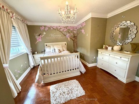 Photo 24 at 53 Trinita Avenue, Vellore Village, Vaughan