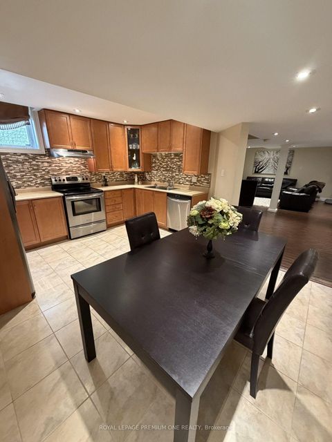 Photo 31 at 53 Trinita Avenue, Vellore Village, Vaughan