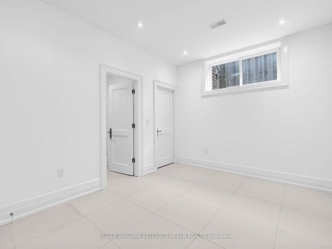 Photo 31 at 212 Empress Avenue, Willowdale East, Toronto