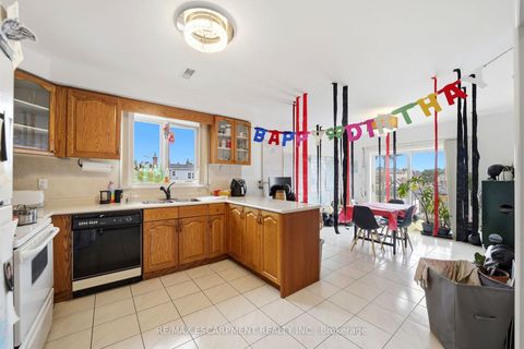 Photo 5 at 277 Harvie Avenue, Fairbank, Toronto