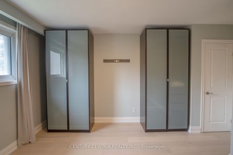 Photo 19 at 119 Milton Street, Queensway, Toronto