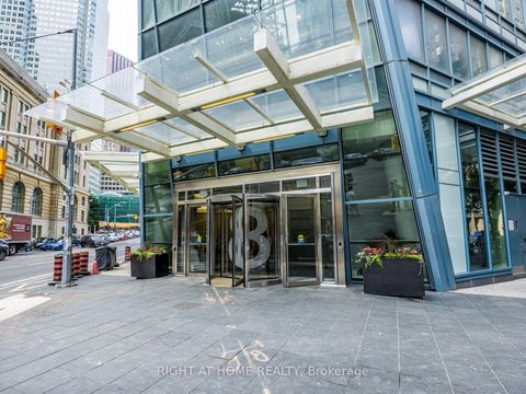Photo 1 at 4004 - 8 The Esplanade, Waterfront Communities C8, Toronto