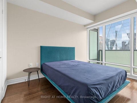 Photo 14 at 4004 - 8 The Esplanade, Waterfront Communities C8, Toronto