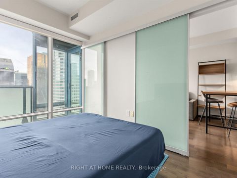 Photo 15 at 4004 - 8 The Esplanade, Waterfront Communities C8, Toronto