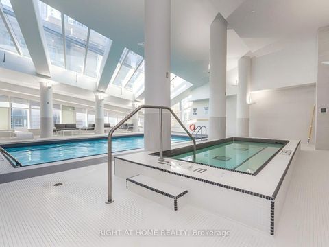 Photo 21 at 4004 - 8 The Esplanade, Waterfront Communities C8, Toronto
