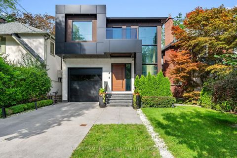 Photo 1 at 4 Douglas Crescent, Leaside, Toronto