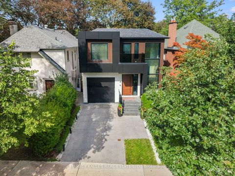 Photo 34 at 4 Douglas Crescent, Leaside, Toronto