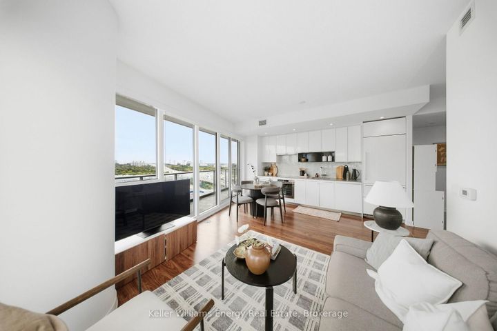 Photo 14 at 1109 - 117 McMahon Drive, Bayview Village, Toronto