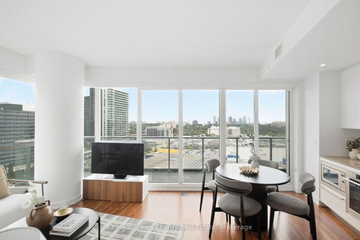 Photo 15 at 1109 - 117 McMahon Drive, Bayview Village, Toronto
