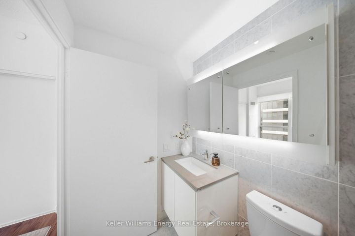 Photo 26 at 1109 - 117 McMahon Drive, Bayview Village, Toronto