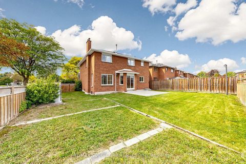 Photo 47 at 162 Venetian Crescent, East Woodbridge, Vaughan