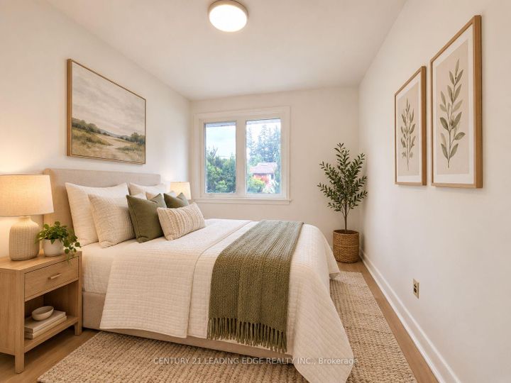 Photo 16 at 39 Sumner Heights Drive, Bayview Village, Toronto