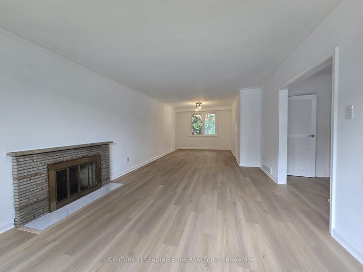 Photo 27 at 39 Sumner Heights Drive, Bayview Village, Toronto