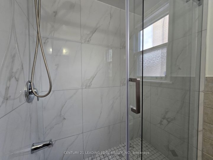 Photo 36 at 39 Sumner Heights Drive, Bayview Village, Toronto