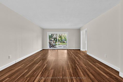 Photo 5 at 39 Highcroft Road, Allandale Heights, Barrie