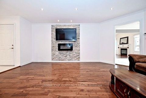 Photo 5 at 73 Laurendale Avenue, Keswick South, Georgina
