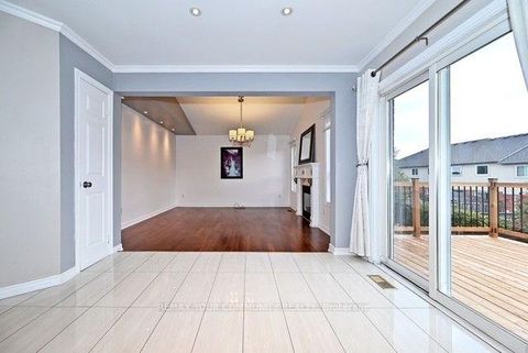 Photo 14 at 73 Laurendale Avenue, Keswick South, Georgina