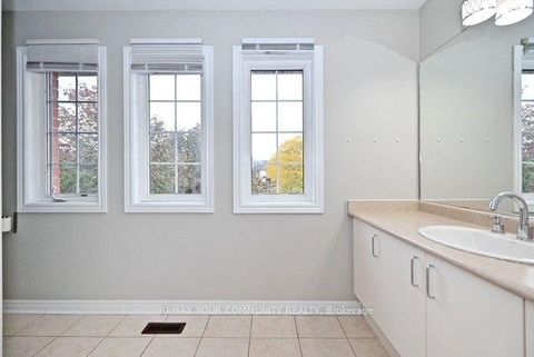 Photo 24 at 73 Laurendale Avenue, Keswick South, Georgina